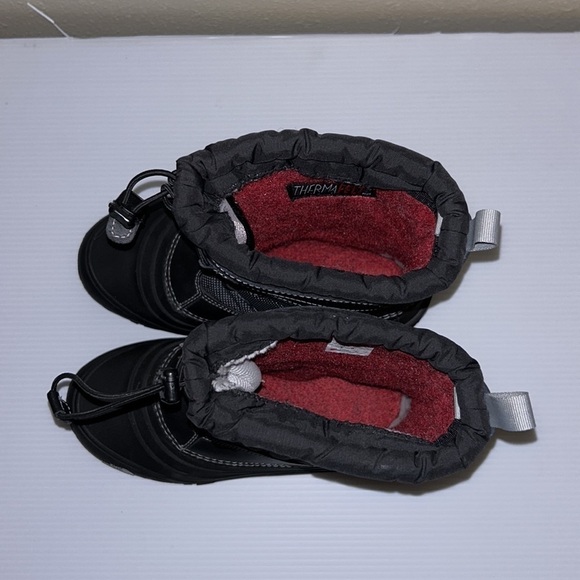 The North Face Alpenglow IV Waterproof Boots for Kids - Size 6 - Excellent cond. - Picture 7 of 8